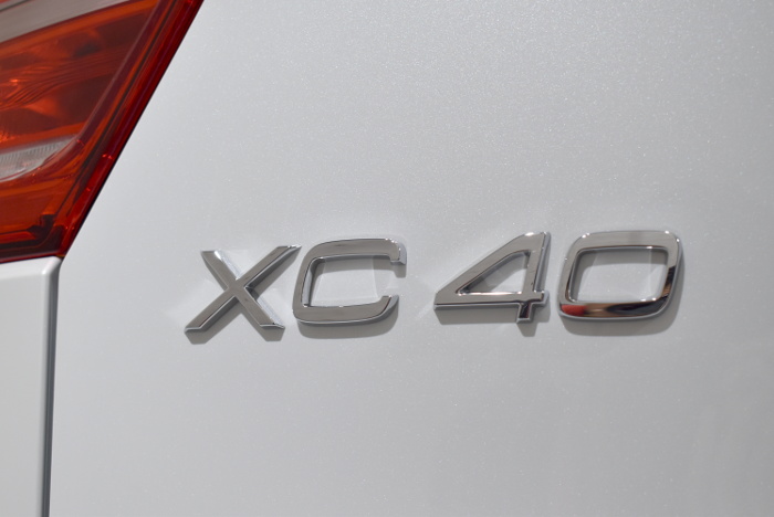 XC40-12