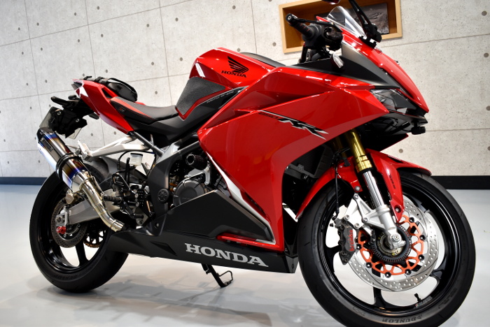 CBR250RR-1